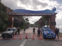 DİLEK YARIMADASI - Kuşadası Dilek Yarımadası Milli Parkı Kapılarını Kapattı