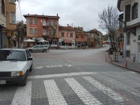 MEMUR - Sokaklar Boşaldı