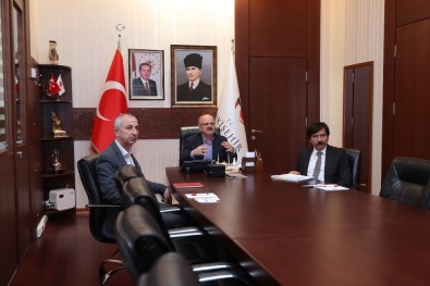 Vali Çakacak Kaymakamlarla Video Konferansla Korona Virüs Tedbirlerini Görüştü