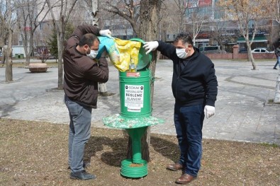 Ardahan Belediyesi Sokak Hayvanlarını Unutmadı
