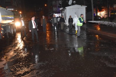 Başkan Beyoğlu Dezenfekte Çalışmalarını Yerinde İnceledi