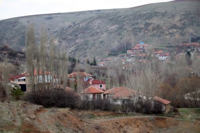 Bu Köy Kendini Korona Virüse Karşı Karantinaya Aldı Köye Misafir Kabul Edilmiyor