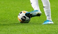 BUNDESLIGA - Bundesliga'da Yeniden Erteleme