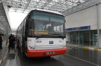 OTOBÜS SEFERLERİ - Havalimanı Otobüs Seferleri Şehir İçine Yönlendirildi