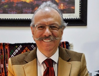 Prof. Dr. Oğuz Özyaral, koronavirüs şüphesiyle hastaneye kaldırıldı
