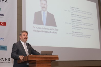 Başkan Palancıoğlu 'Dijital Dönüşüm Konferansı'na Katıldı