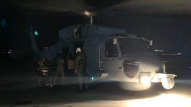 Gökçeada'da Kalp Krizi Geçiren Hastaya Helikopterli Tahliye