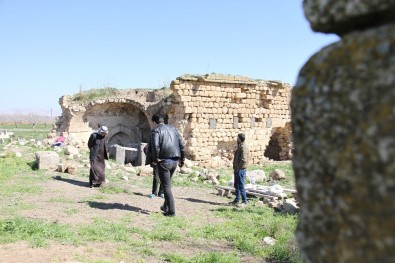 Mardin'de Tarihi Kıleybin Mort Maria Kilisesi Restore Ediliyor