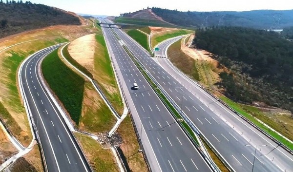 Kuzey Marmara Otoyolu'nun Kınalı-Çatalca Kesimi Açılıyor