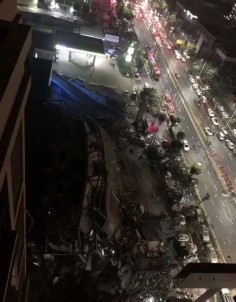Çin'de Otel Binası Aniden Çöktü Açıklaması 23 Kişi Kurtarıldı