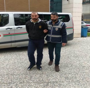 İzmir'deki Korkunç Cinayetin Zanlısı Yakalandı