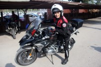 ÜNİVERSİTE MEZUNU - Adana'nın motosikletli tek kadın yunusu