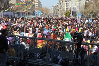Diyarbakır'da 8 Mart Dünya Kadınlar Günü Etkinliği