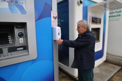 Altınordu'da ATM'lere Dezenfektan