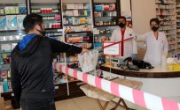 ALıŞVERIŞ - Bu Eczanede Alışveriş Av Filesi İle Yapılıyor