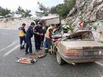 KAMYON ŞOFÖRÜ - Sakar Rampasında Kaza Açıklaması 4 Yaralı