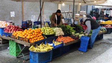 Semt Pazarlarında Durgunluk