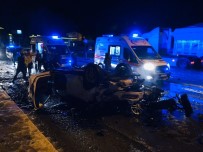 Tatvan'da Trafik Kazası Açıklaması 4 Yaralı