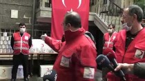 KıZıLAY - Türk Kızılaydan Diyarbakır'daki Yaşlı Ve Hastalara Gıda Paketi Yardımı