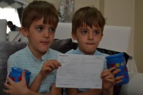 BİRİNCİ SINIF - Yedi Yaşındaki İkizler Bisiklet Paralarını Milli Dayanışma'ya Bağışladı