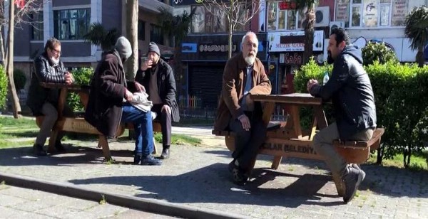 Parkta akılalmaz anlar!