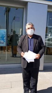 Emeklilik Parasını Ve Bayram İkramiyesini 'Biz Bize Yeteriz Türkiyem' Kampanyasına Bağışladı