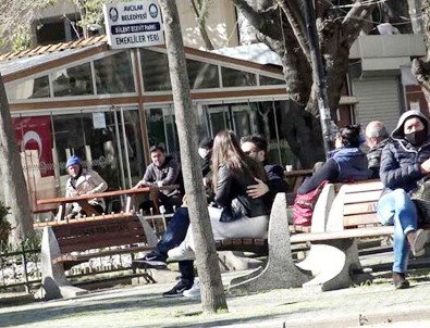 Parkta akılalmaz anlar!