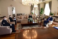 Vali Deniz Emniyet Teşkilatını Kutladı