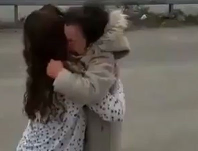 Bir ay sonra annesine böyle kavuştu!