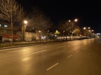 İstanbul'da Akşam Saatlerinde Korona Sessizliği