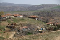 Kırıkkale'nin Dağsolaklı Köyüne Giriş Ve Çıkışlar Durduruldu Haberi