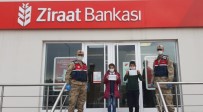 Harçlıklarını 'Biz Bize Yeteriz Türkiyem Kampanyası'na Bağışladılar