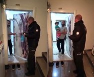 Polisten Ailesinin Susturamadığı 2 Yaşındaki Kıza Emzik