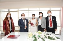 Korona Günlerinde Aşk Açıklaması Canlı Yayında Nikah Kıydılar Haberi