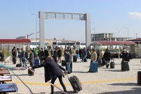 '57 İlde 12 Bin 912 Kişi Yurtlarda Karantinada'