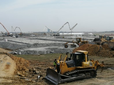 Pandemi Hastanesinin Zemin Beton Dökme İşlemi Bitirildi
