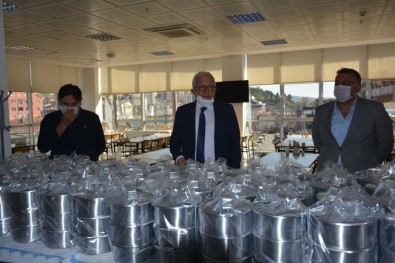 İşadamlarından Aşevine Sefer Tası Desteği