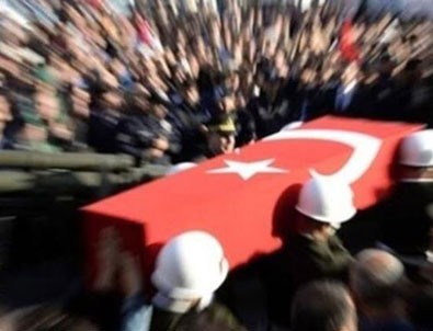Hakkari'den acı haber! Bir asker şehit oldu
