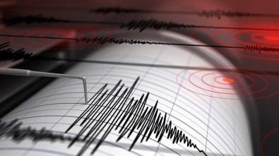 Manisa'da Korkutan Deprem