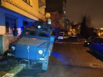 KALAŞNIKOF - Beyoğlu'nda Silahlı Saldırı Açıklaması 1 Ağır Yaralı