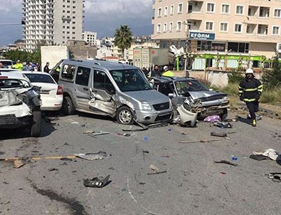 Hatay'da feci kaza! Çok sayıda ölü ve yaralı var!