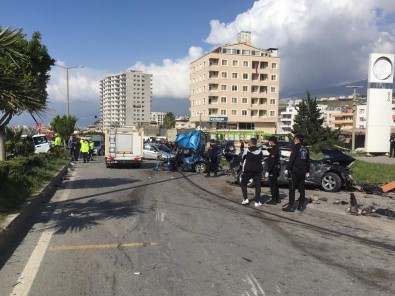 Hatay'da Tır 5 Can Aldı