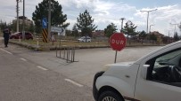 YÜKSEK ATEŞ - Konya'da Bir Mahalle Daha Karantinaya Alındı