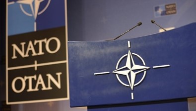 NATO'da Bir İlk