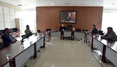 Tepebaşı'nda Üretici Birliği Sürüyor