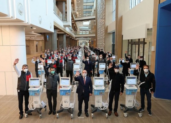 Başakşehir Şehir Hastanesi'ne teslim edildi! İşte yerli solunum cihazları...