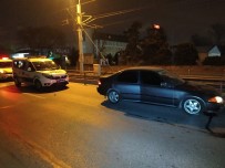 Güngören'de Çalıntı Araçla Polisin Üzerine Gitti Açıklaması 1'İ Polis Memuru 2 Yaralı Haberi