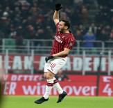 Hakan Çalhanoğlu Sözleşmesini Uzatıyor