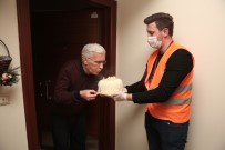 Nilüfer Ekiplerinden Yaşlılara Doğum Günü Sürprizi