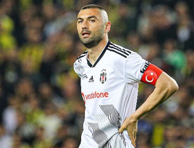 Burak Yılmaz o iddiaları yalanladı!